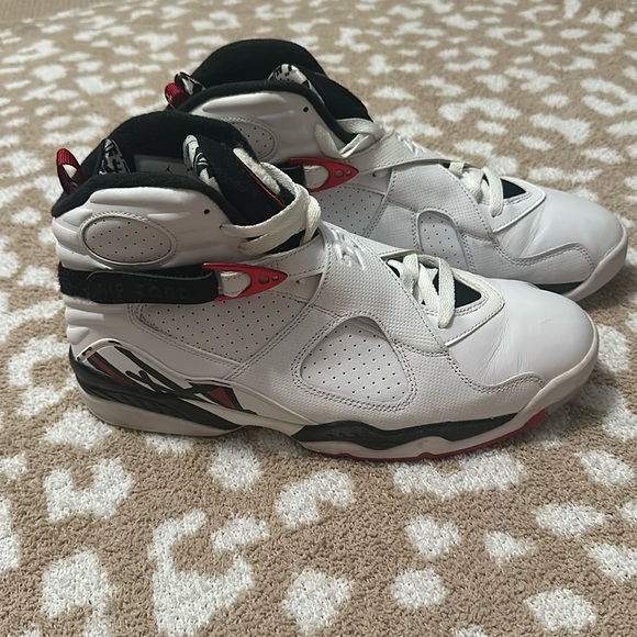 Air Jordan Retro ‘Alternate’